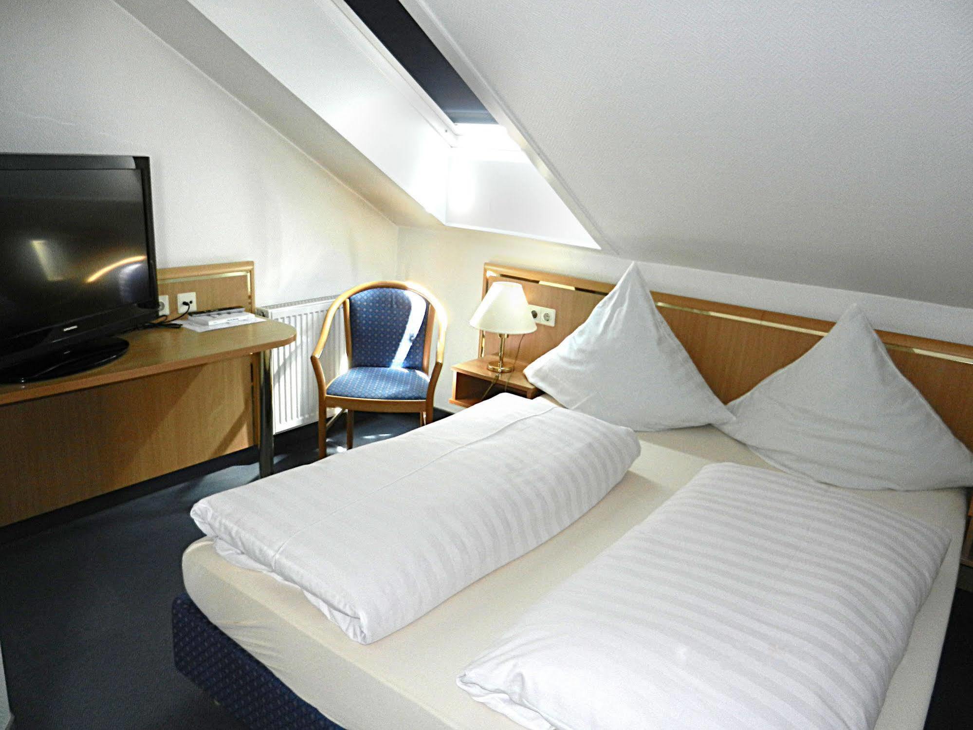 Hotel Gasthof Herderich Schlüsselfeld Kültér fotó